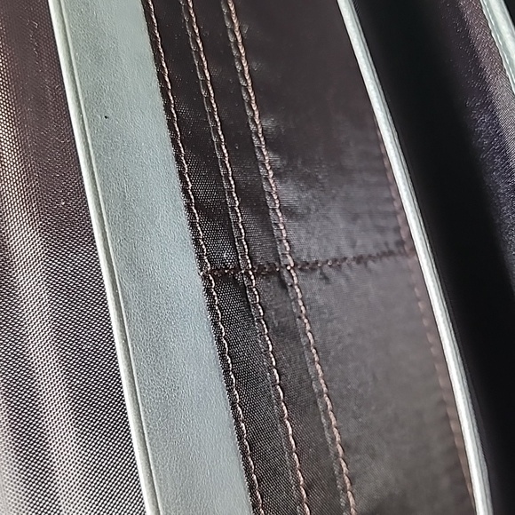 Black Woven Clutch With Magnetic Closure. New No Tags - Picture 8 of 8